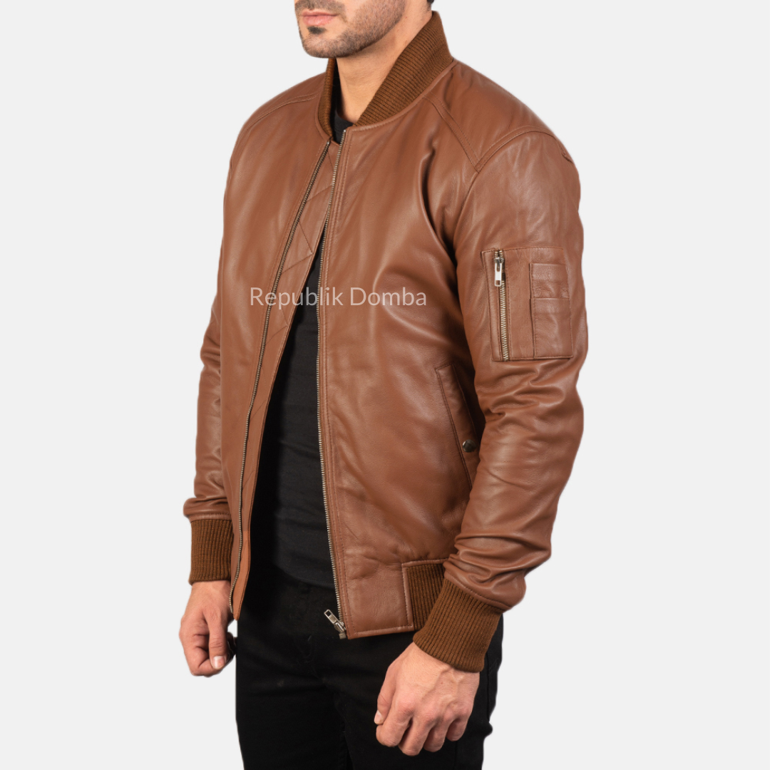 Jaket Kulit Domba Pria Bomber Premium | PCB 107 - Detail Bahan Kulit Domba