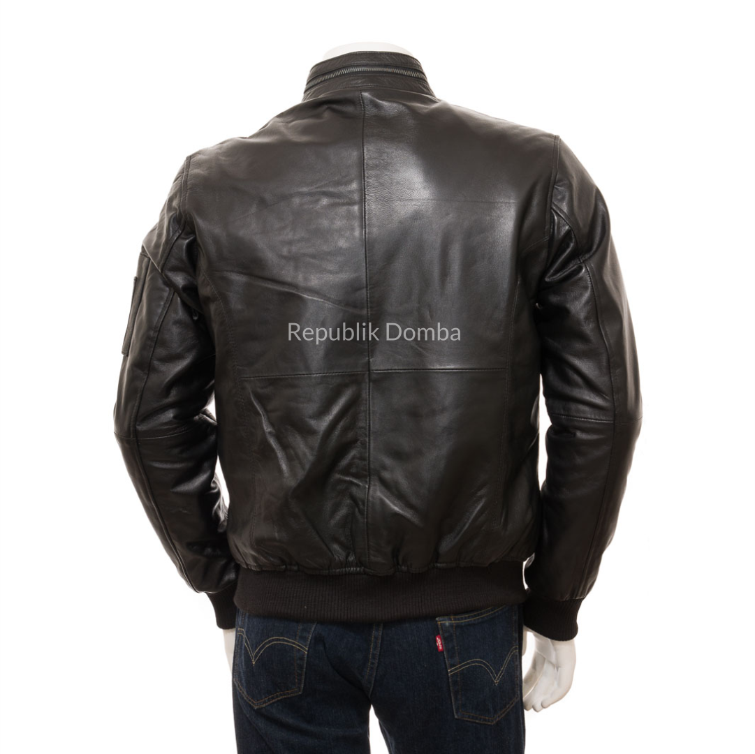 Jaket Kulit Domba Pria Bomber Premium | PCB 479 - Detail Hardware dan Jahitan