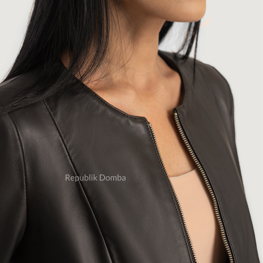 Jaket Kulit Wanita Casual - WC 402 - Detail Bahan Kulit Domba